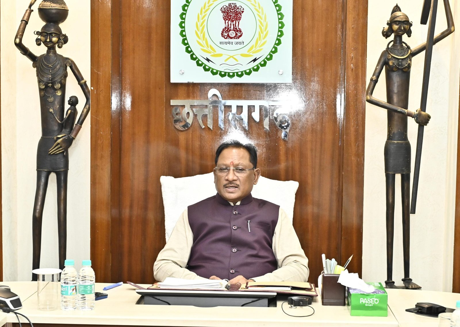 CG Cabinet Meeting: टाइगर फाउंडेशन सोसायटी का होगा गठन, शहीद पुलिसकर्मियों के परिवारों को बड़ी राहत,छत्तीसगढ़ विष्णुदेव साय कैबिनेट की बैठक में कई अहम फैसले